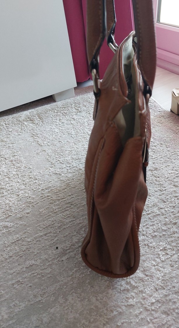 Kahverengi Deri Tokalı Kadın Çanta - Görsel 5