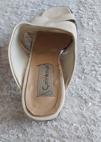 Kadın Topuklu Terlik - Görsel 3