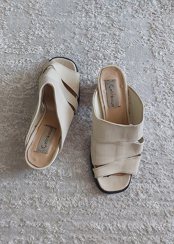 Kadın Topuklu Terlik - Görsel 4