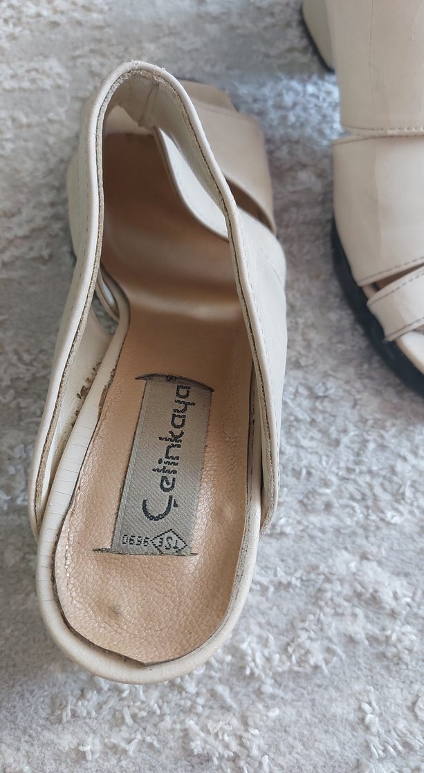 Kadın Topuklu Terlik - Görsel 2