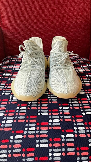 45 Beden Yeezy cloud white 45.5 1/3