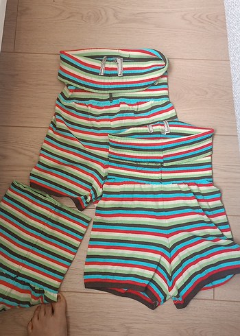 Çizgili Örgü Mini  Şort - Görsel 2