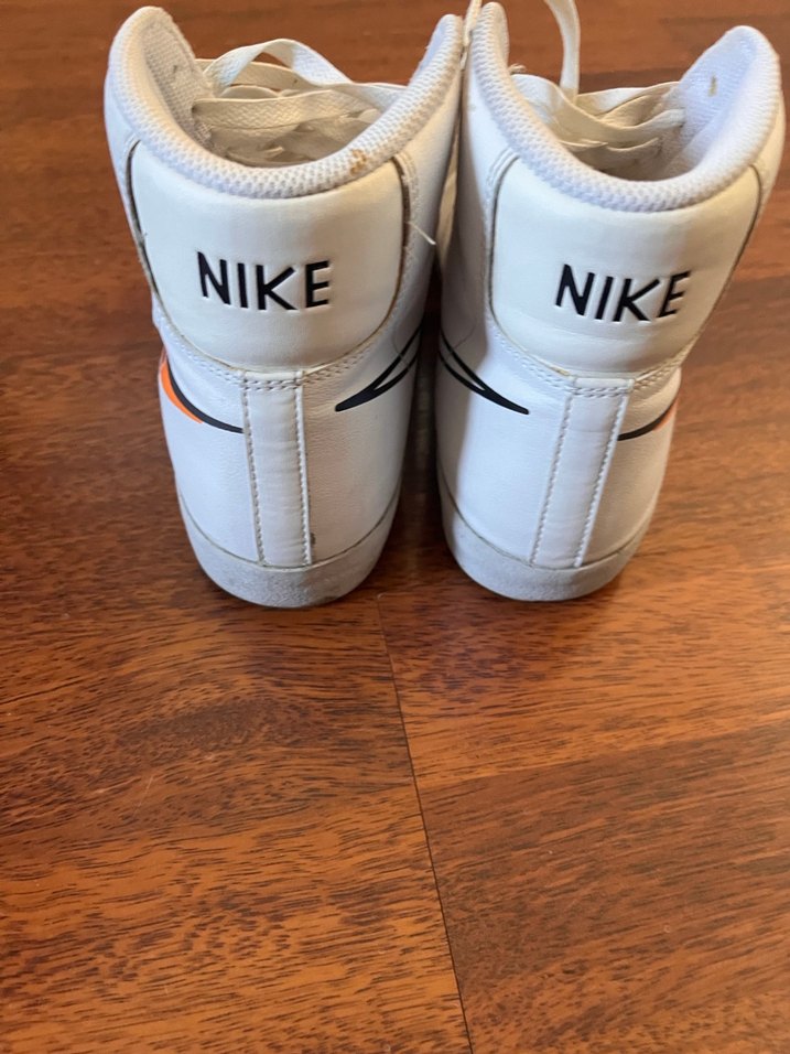 Beyaz Nike Spor Ayakkabı - Görsel 5