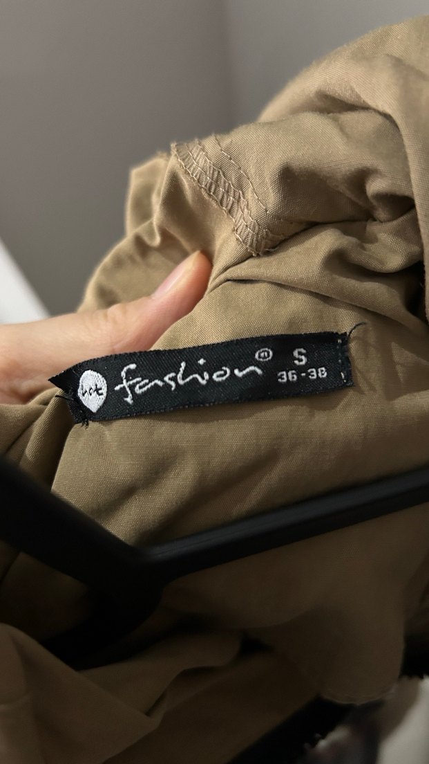 Mevsimlik trençkot - Görsel 3