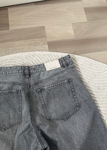 Stradivarius Gri Jeans Pantolon - Görsel 4