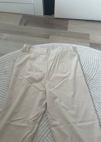 Stradivarius krem pantalon - Görsel 4