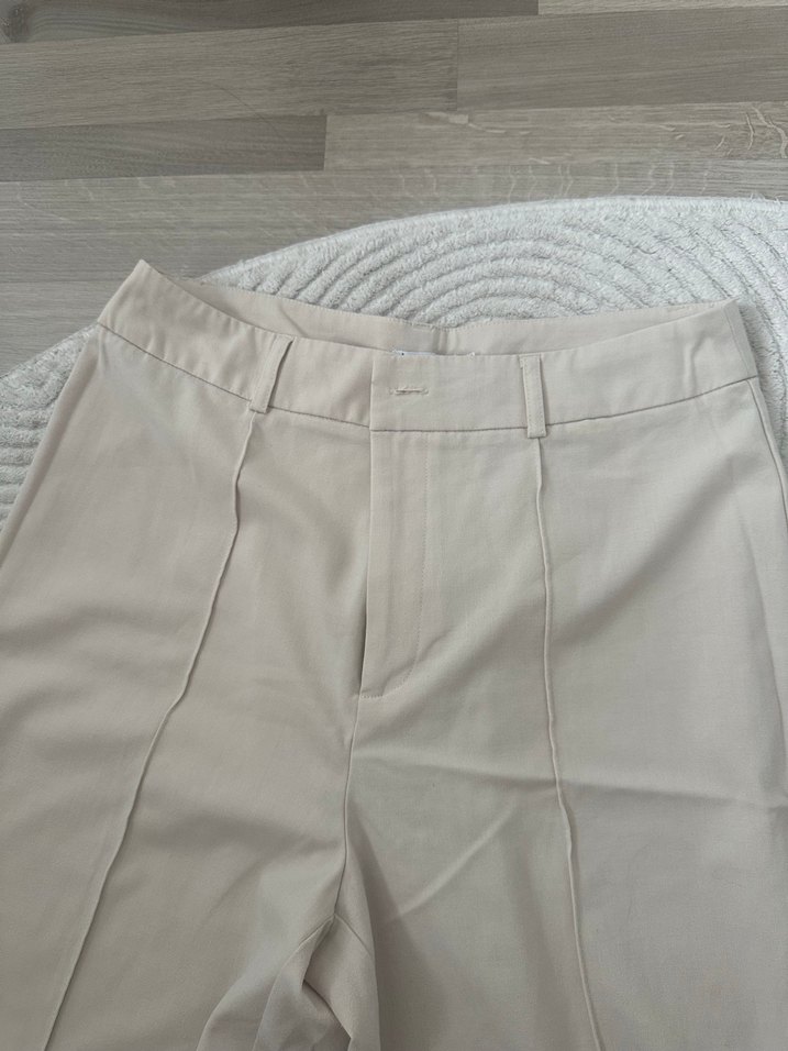 Stradivarius krem pantalon - Görsel 3