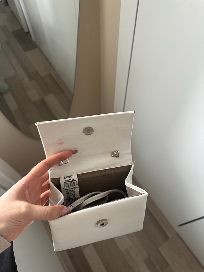 Beyaz Mini Kol Çantası - Görsel 3