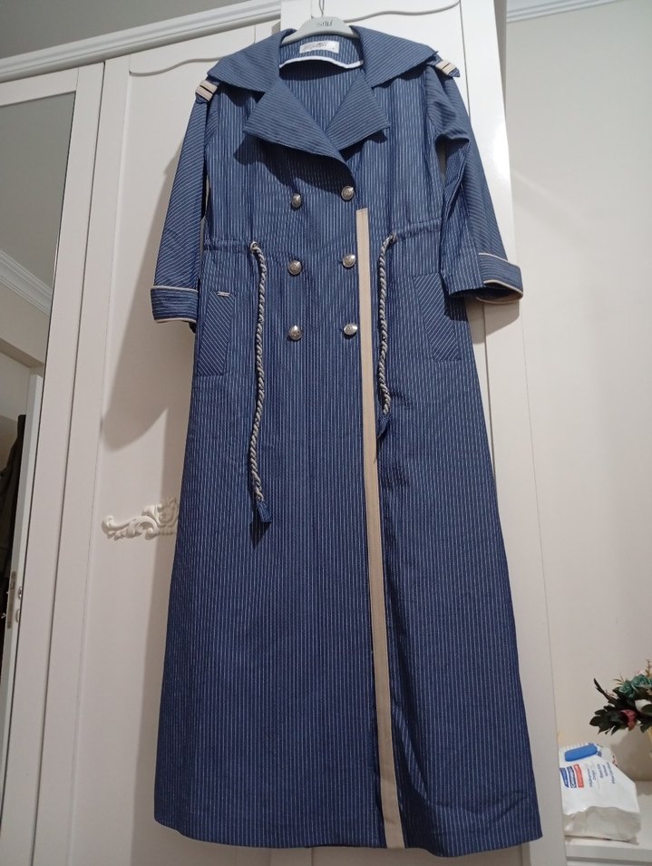 ZÜHRE Uzun Mavi Trençkot - Görsel 2