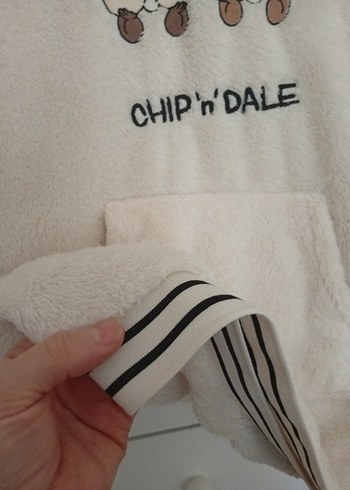 LCW Kız Çocuk Bej Peluş Sweatshirt - Görsel 2