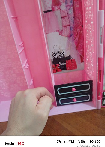 Pembe Barbie Oyuncak Gardırop - Görsel 5