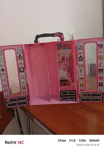 Pembe Barbie Oyuncak Gardırop - Görsel 6