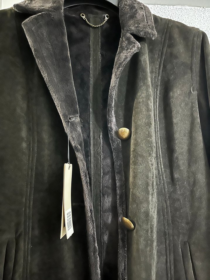 Siyah Nakışlı Uzun Süet Kadın Kaban - Görsel 5