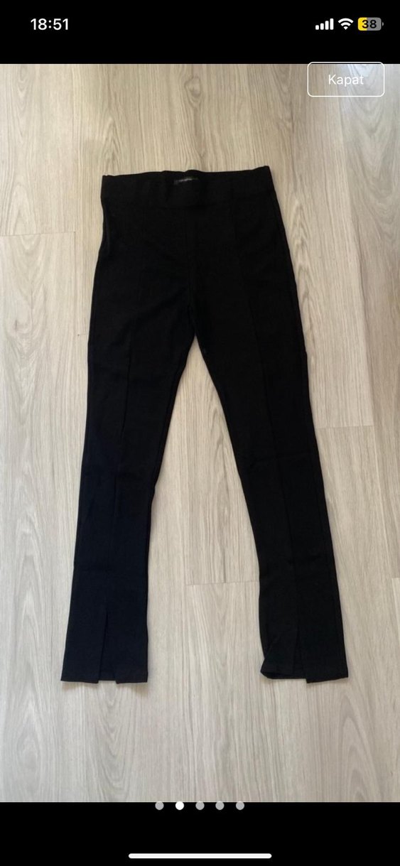 Siyah Kemerli Dar Kesim Kadın Pantolon - Görsel 2
