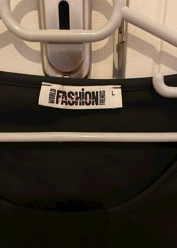 Siyah V Yakalı Uzun Kollu Kadın Bluz - Görsel 3