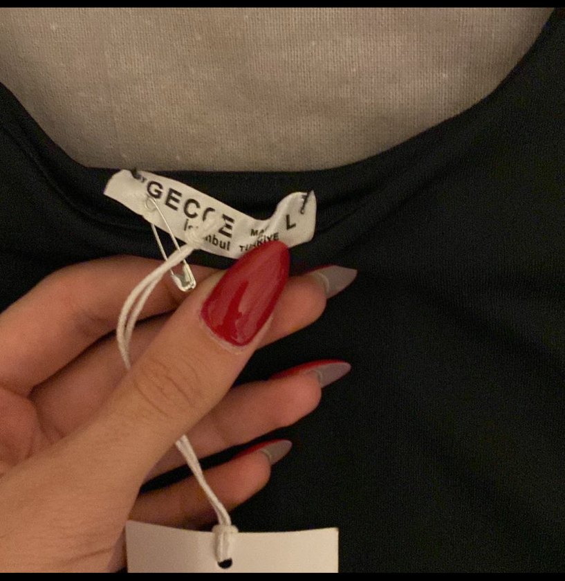 Siyah Saten Görünümlü Kolsuz Kadın Atlet - Görsel 2