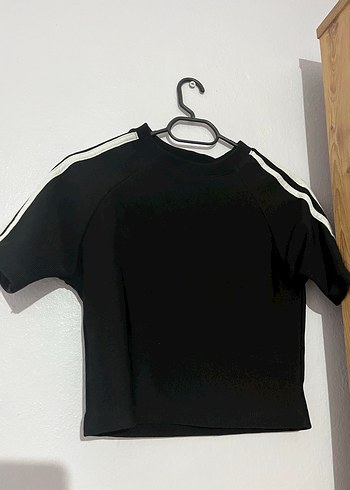 Siyah Mini Spor Kısa Kollu Tişört