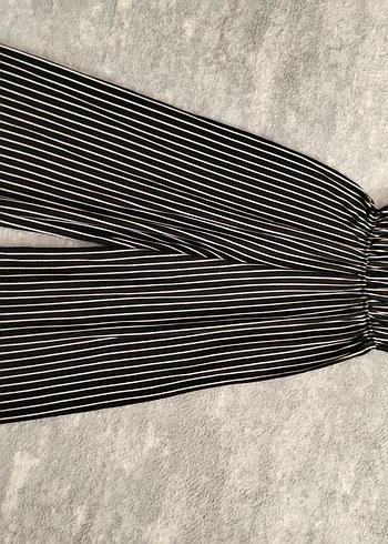 Çizgili likralı kadın tulum - Görsel 4