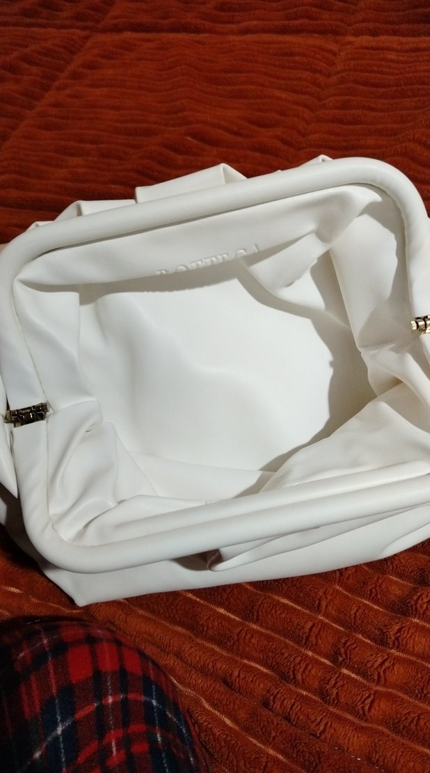 Beyaz Zincir Detaylı Deri Kadın Çanta - Görsel 3