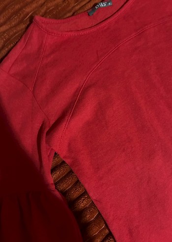 Nakışlı kırmızı kadın bluz temiz durumda - Görsel 3