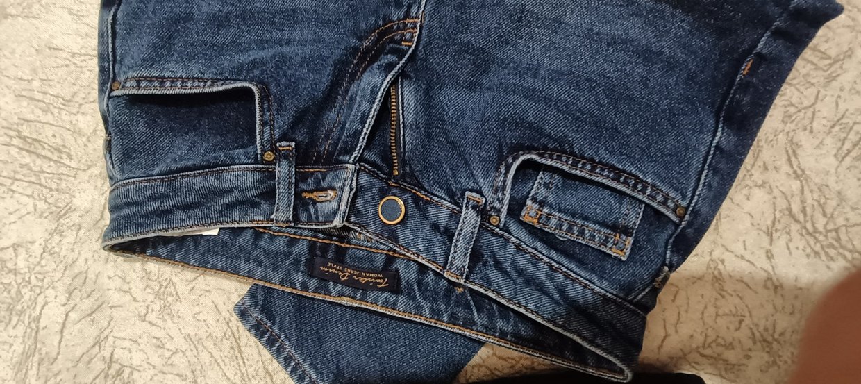 Düğmeli Kadın Kot Pantolon - Görsel 2