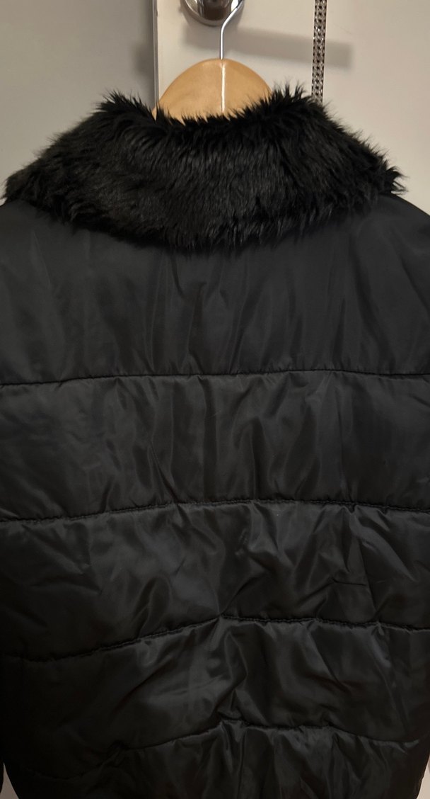 Mavi marka Siyah Kadın Kışlık Kürk Detaylı Mont - Görsel 3