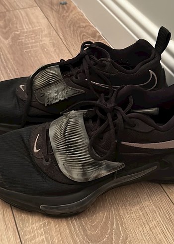 Nıke Siyah Bağcıklı Basketbol Ayakkabısı - Görsel 2