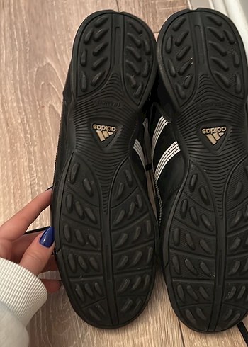 Adidas Siyah Bağcıklı Erkek Futbol Ayakkabısı - Görsel 3