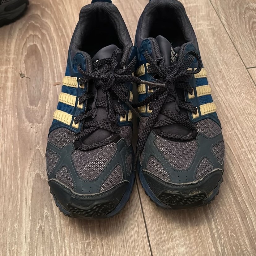 Adidas erkek run strong - Görsel 2
