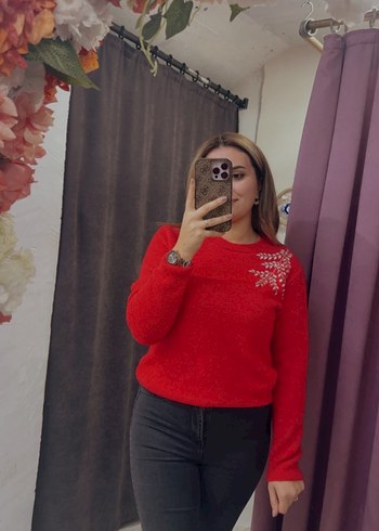 Kırmızı Nakışlı Örgü Bohem Kadın Kazak - Görsel 2