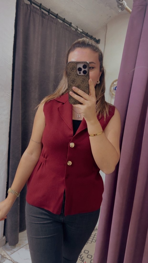 Bordo Düğmeli Kolsuz Midi Blazer - Görsel 3