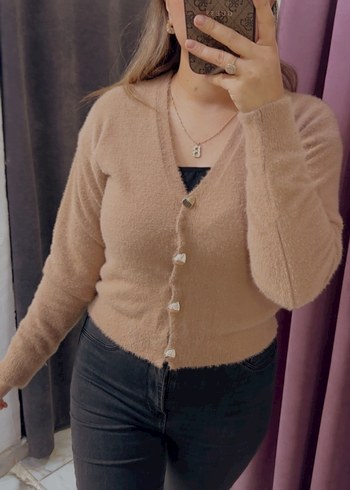 Bej V Yaka Düğmeli Kadın Triko - Görsel 2