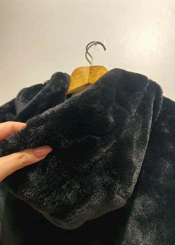 Siyah Kadın Kürk Detaylı Kolsuz Yelek - Görsel 5