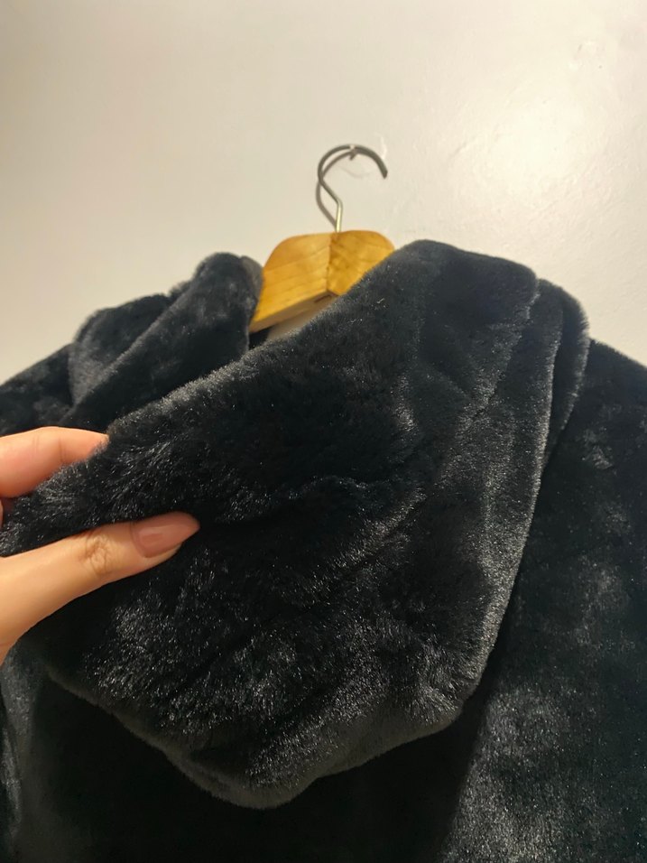 Siyah Kadın Kürk Detaylı Kolsuz Yelek - Görsel 5