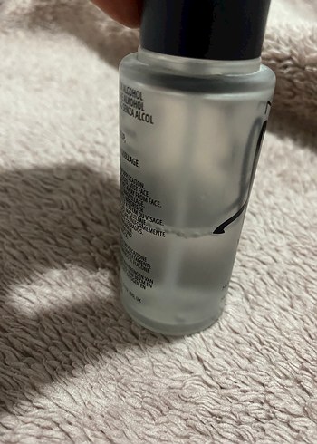 MAC Parlak Makyaj Sabitleyici Sprey 30 ml - Görsel 3