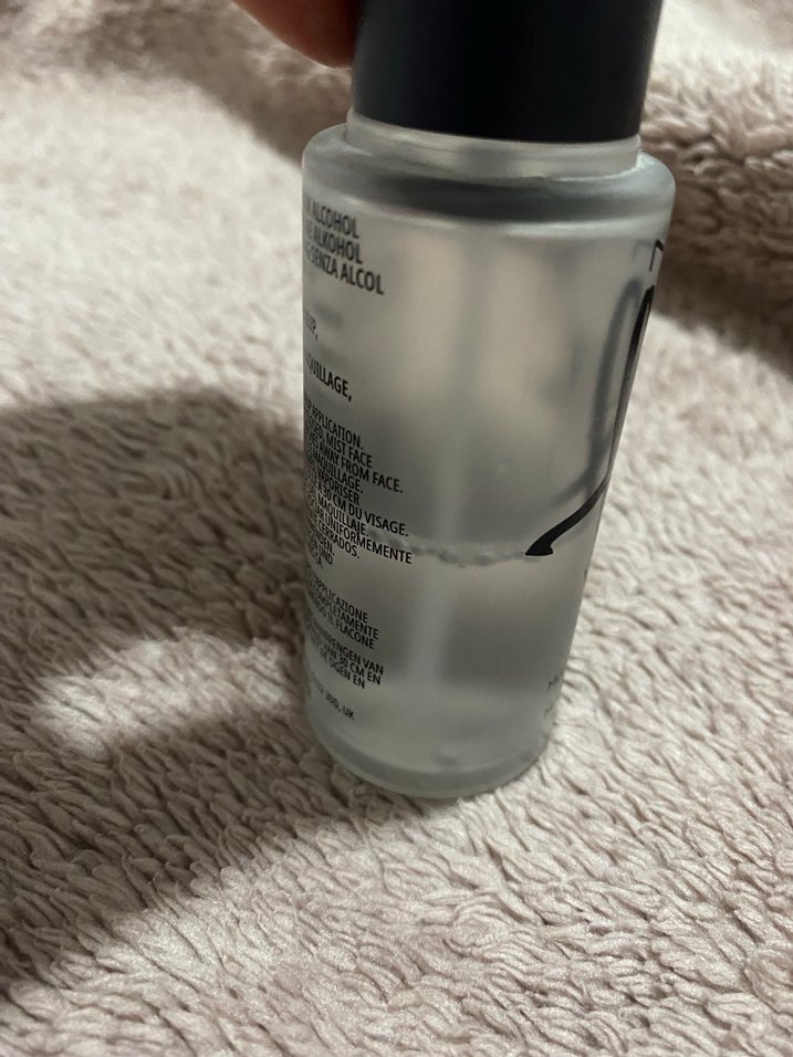 MAC Parlak Makyaj Sabitleyici Sprey 30 ml - Görsel 3