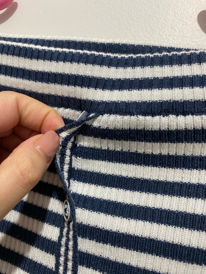 Çizgili Mavi Kayık Yaka Kadın Triko - Görsel 3