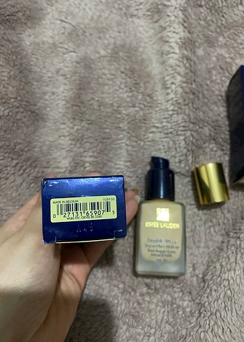 Estée Lauder Double Wear Fondöten SPF 10 - Görsel 3