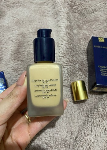 Estée Lauder Double Wear Fondöten SPF 10 - Görsel 4
