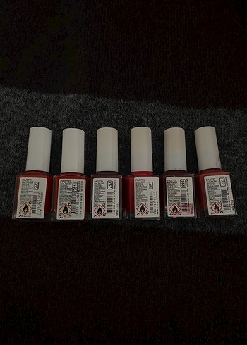 Pastel  Kırmızı Oje Seti - Görsel 2