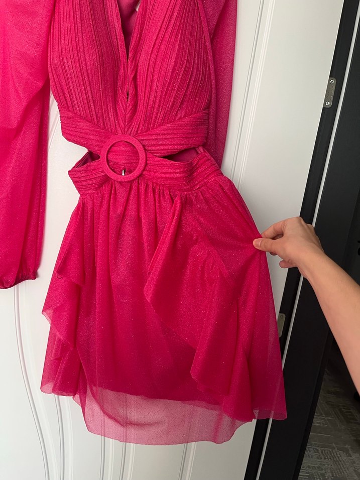 Pembe V Yaka Mini Fırfırlı elbise - Görsel 3