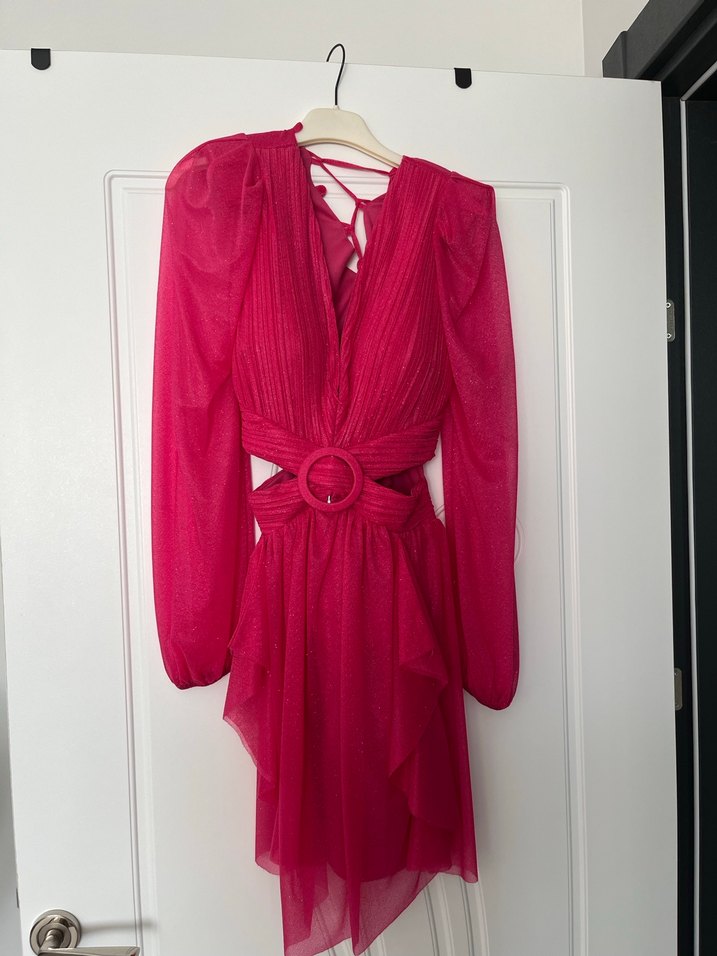 Pembe V Yaka Mini Fırfırlı elbise - Görsel 4