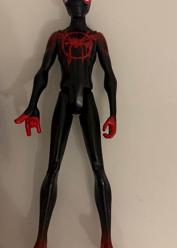 Örümcek Adam Figür Seti Siyah ve Kırmızı - Görsel 3