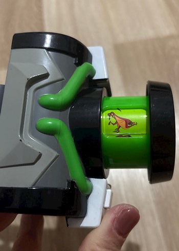 Yeşil ve Gri Aksiyon Figürü Bileklik - Görsel 3