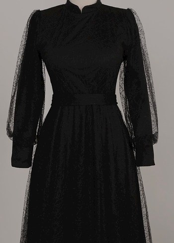 Klasik Zarafet Siyah Uzun Tesettür Elbise - Görsel 2