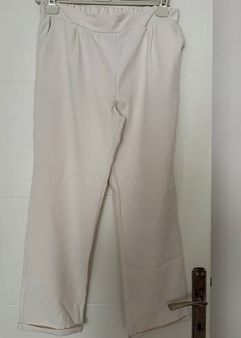 Beyaz Rahat Kesim Midi Kadın Kumaş Pantolon - Görsel 2