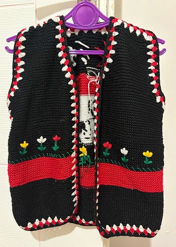 Nakışlı Örgü Kadın Yelek - Görsel 2