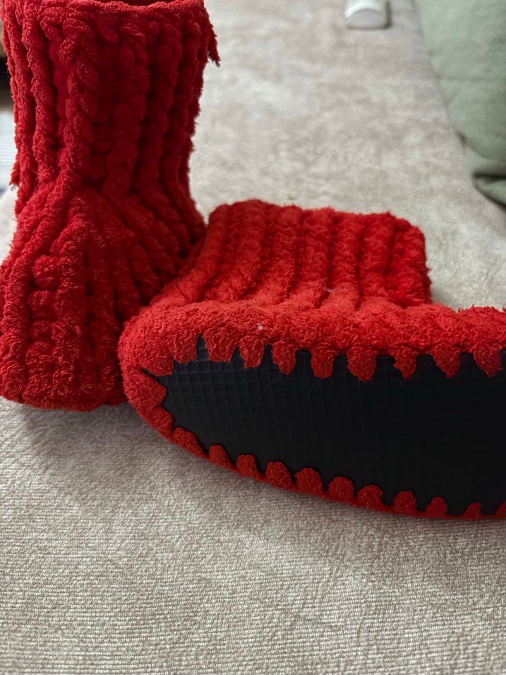 24 25 numaraKızlar için Örgü Kırmızı Sıcak Terlik - Görsel 3