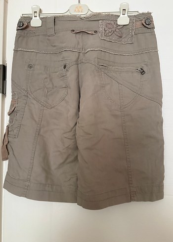 Gri Kemerli Keten Kadın Bermuda Şort - Görsel 2
