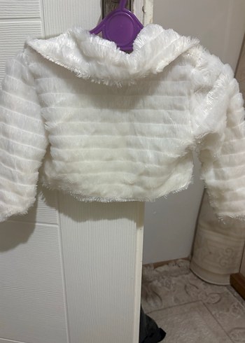 Kız Çocuk Beyaz Kürk Detaylı Bolero - Görsel 4